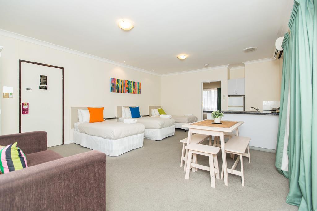 Lincoln Cottage Motor Inn Wagga Wagga Exterior foto